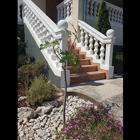 Maximilian Apartamento Grebaštica